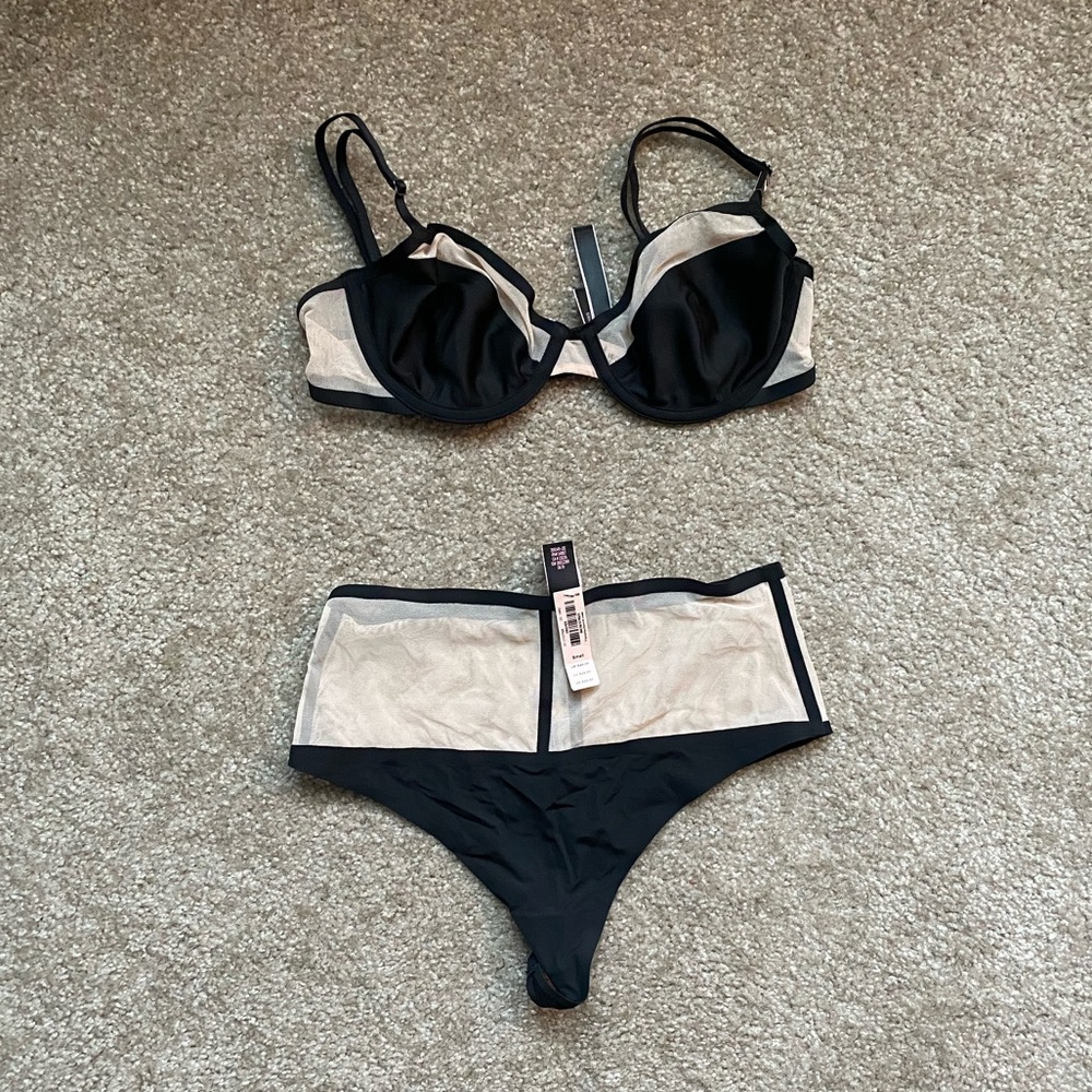 Victoria’s Secret “designer” smooth and mesh unlined Demi bra